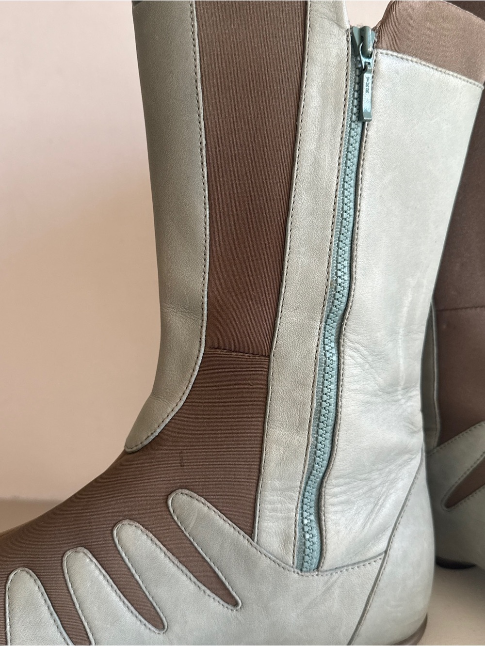 Tsubo Vintage Y2K Futuristic Leather Stretch Light Blue Mid-Calf Boots Size 10 - Picture 10 of 13